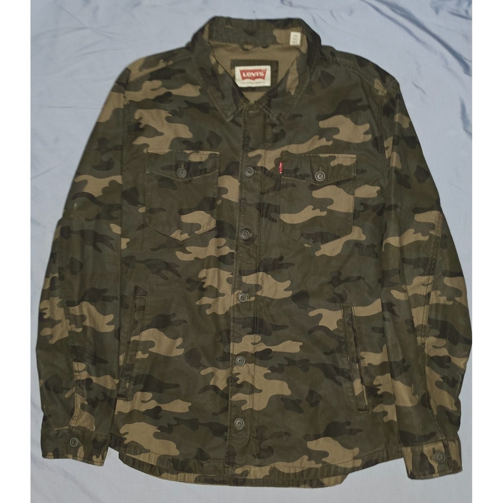 Levis Woodland Camouflage Button Up Men's Jacket Size 2XL Outdoors